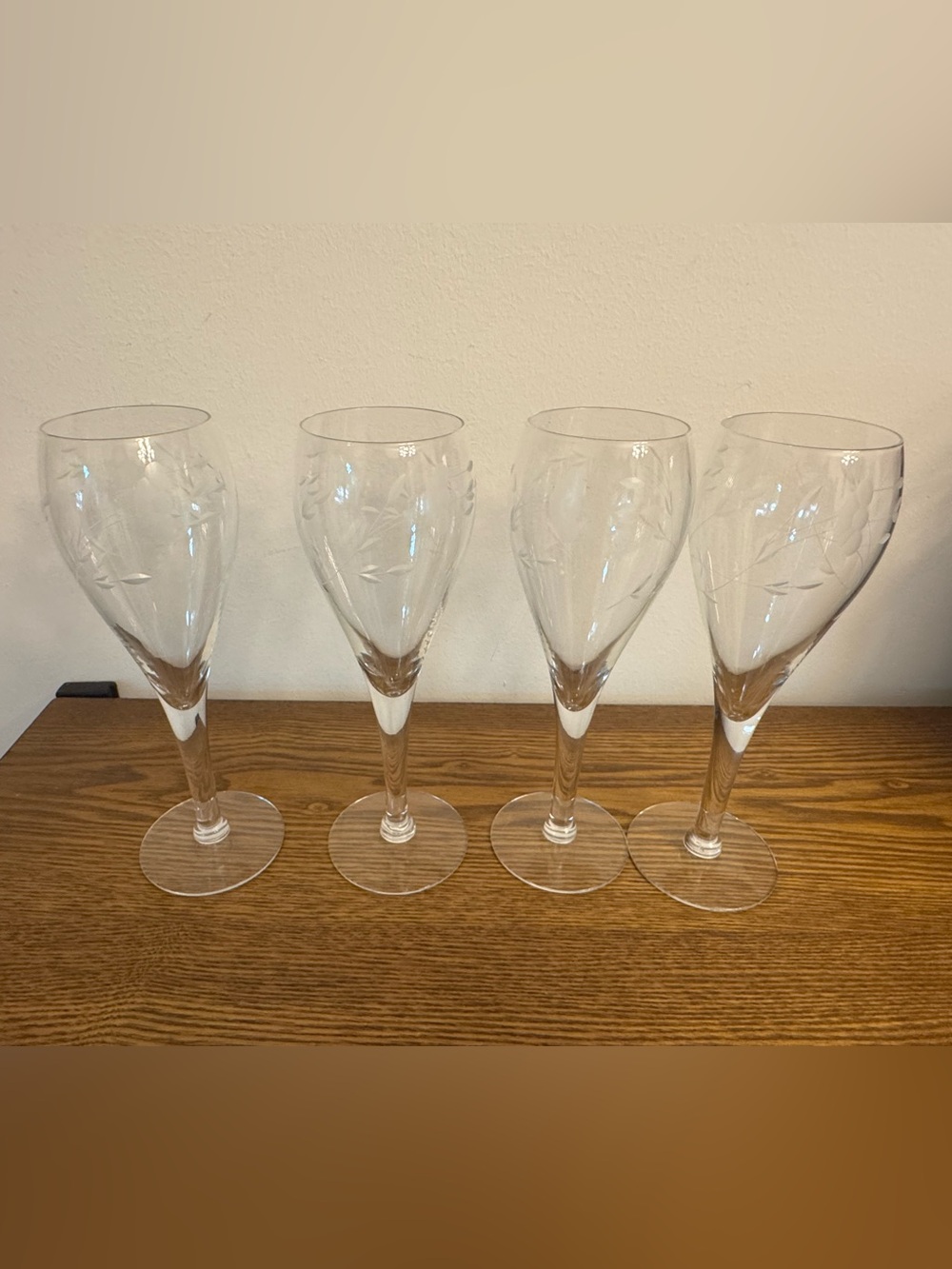 4 vintage Princess House crystal Champagne glasses in the classic "Heritage” EUC